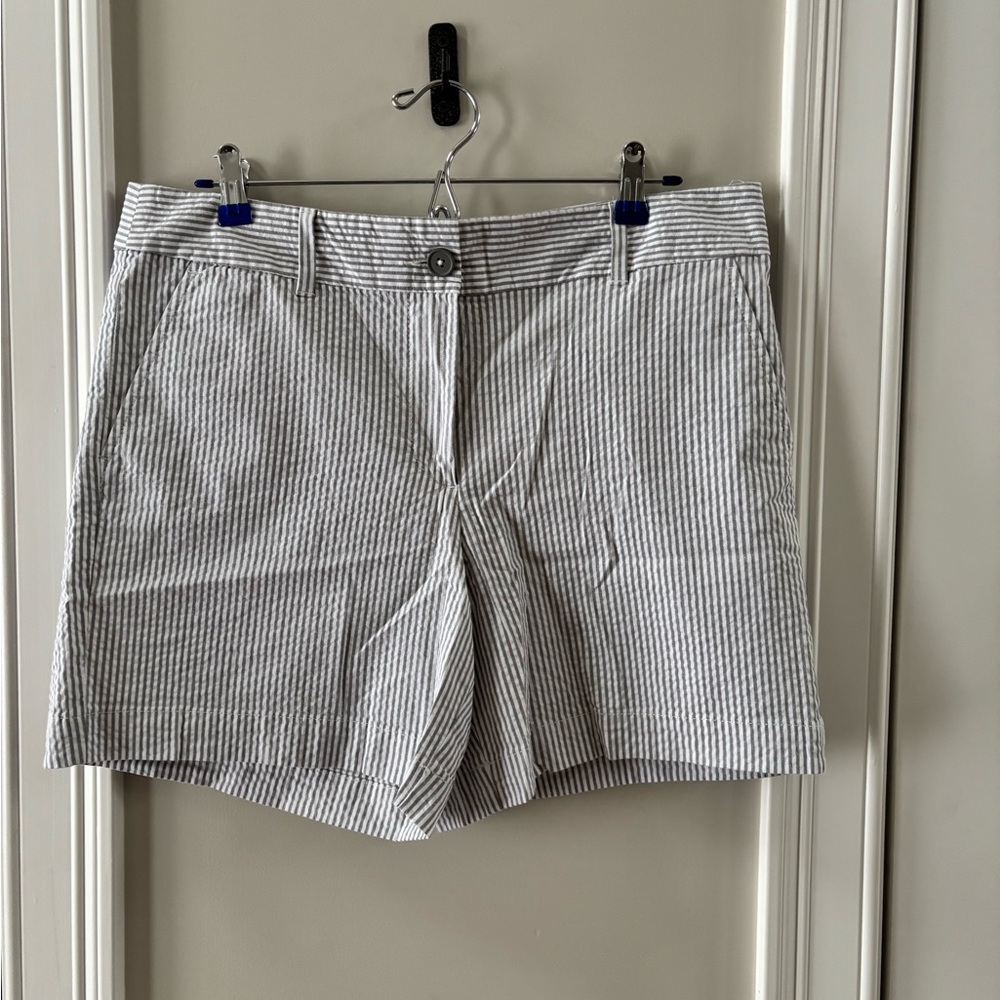 LOFT Women's Gray and White Striped Shorts. Seersucker!